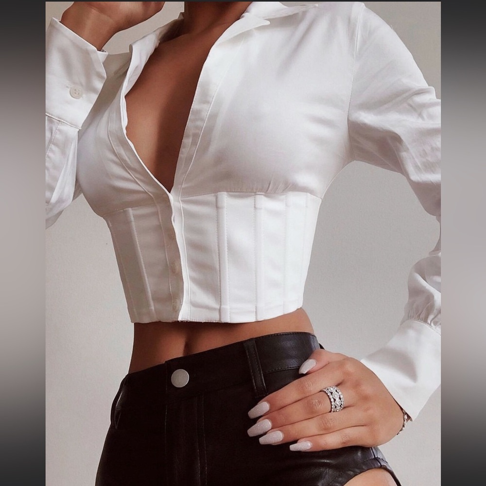 Meshki White Adaline Long Sleeve Cropped Corset Top ( size S )